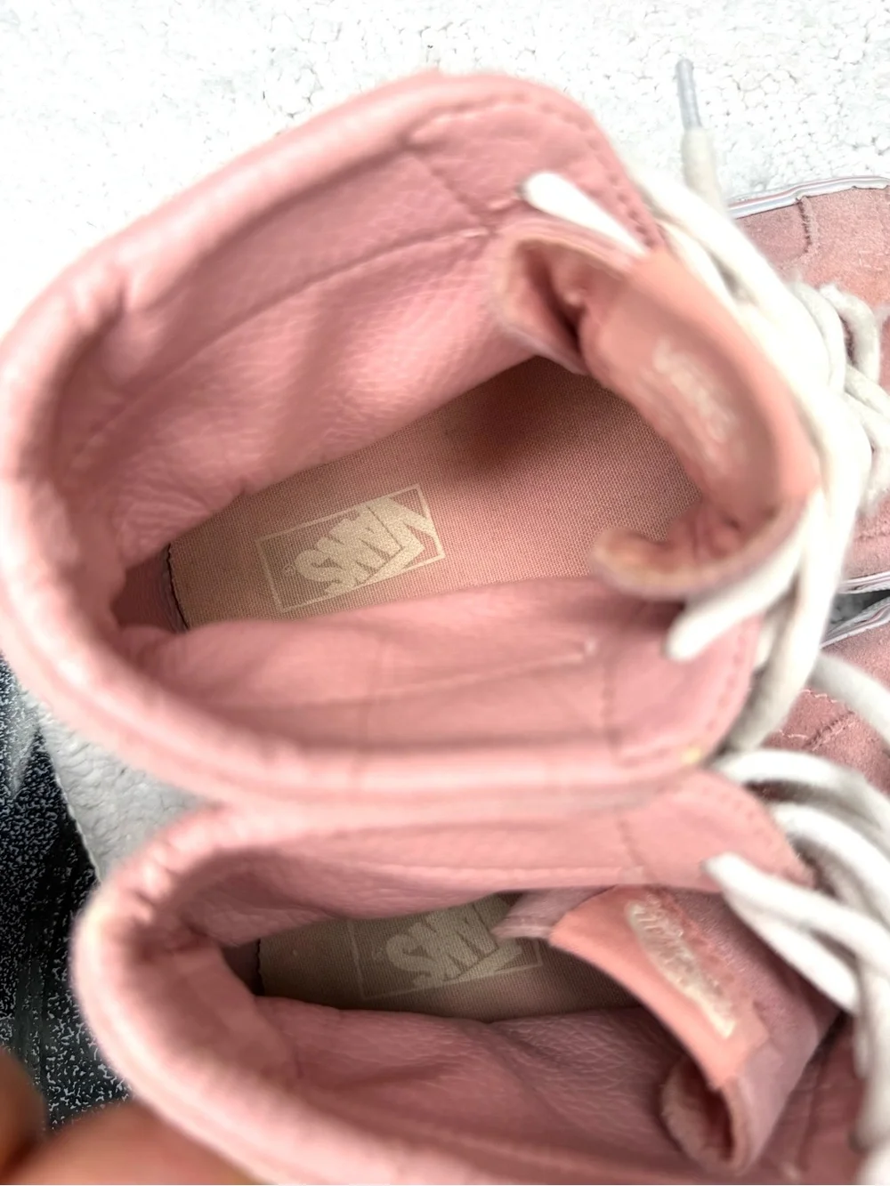 Vans Sk8-Hi Moc Fringe Pink Suede High Top Sneakers Kids Size 3